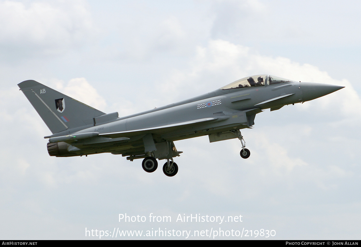 Aircraft Photo of ZJ912 | Eurofighter EF-2000 Typhoon F2 | UK - Air Force | AirHistory.net #219830