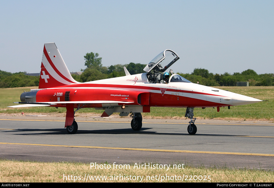 Aircraft Photo of J-3081 | Northrop F-5E Tiger II | Switzerland - Air Force | AirHistory.net #220025