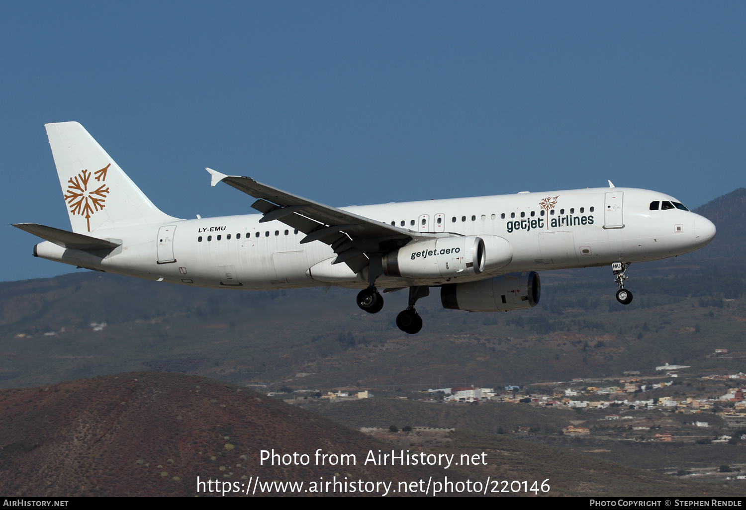 Aircraft Photo of LY-EMU | Airbus A320-233 | GetJet Airlines | AirHistory.net #220146