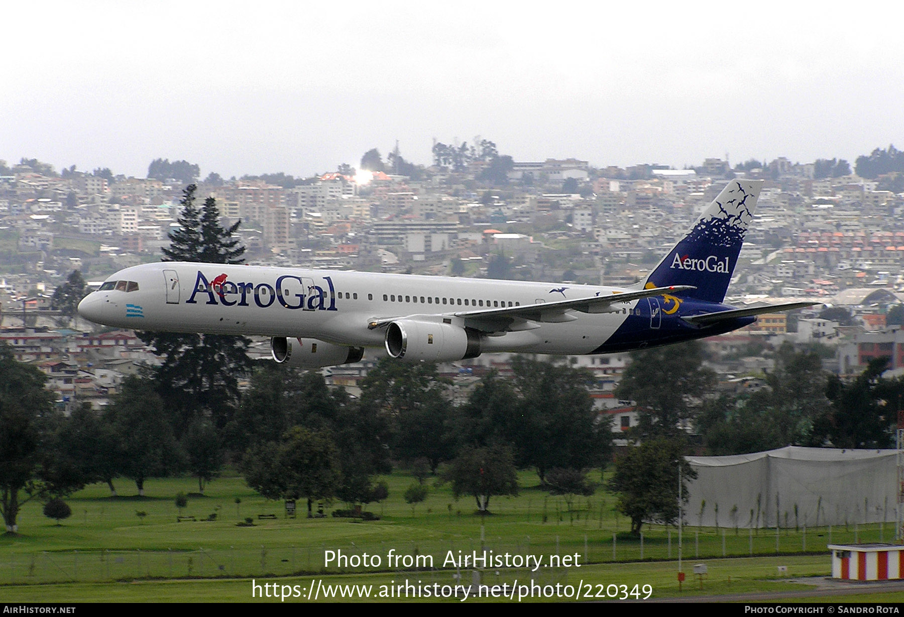 Aircraft Photo of HC-CHC / N521NA | Boeing 757-236 | AeroGal | AirHistory.net #220349