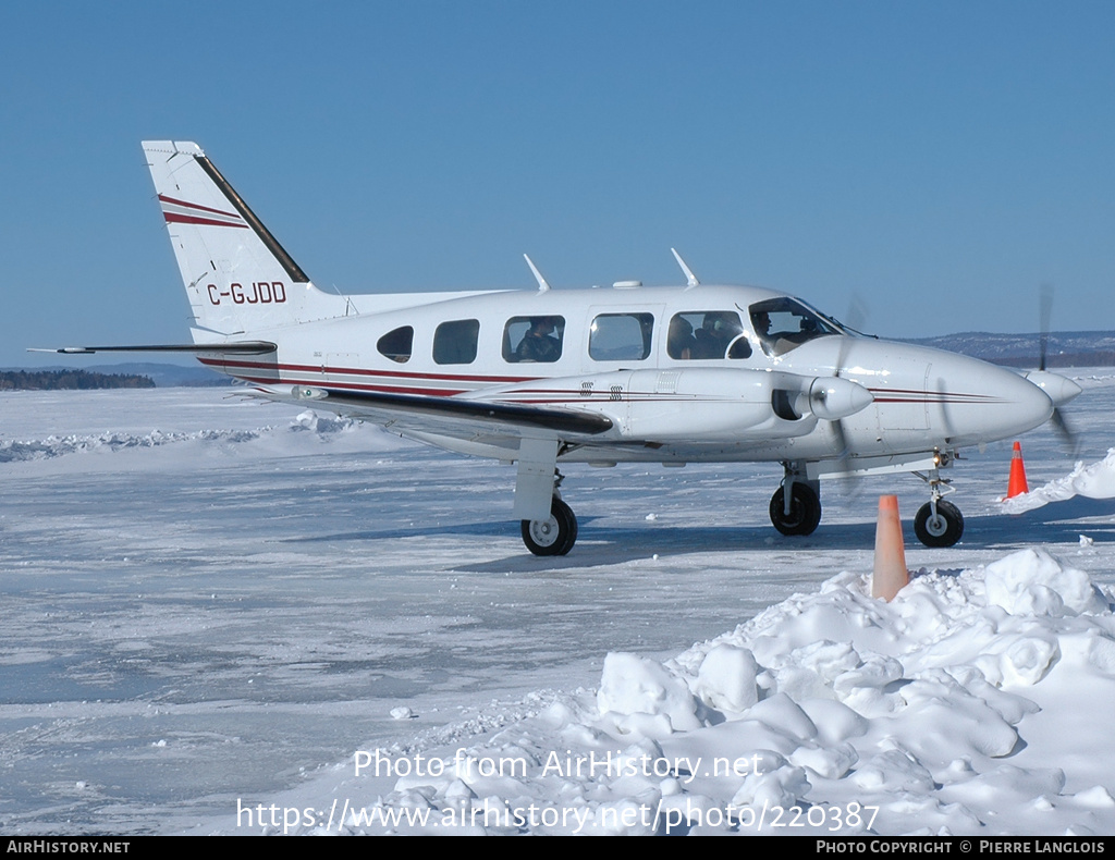 Aircraft Photo of C-GJDD | Piper PA-31-310 Navajo B | AirHistory.net #220387