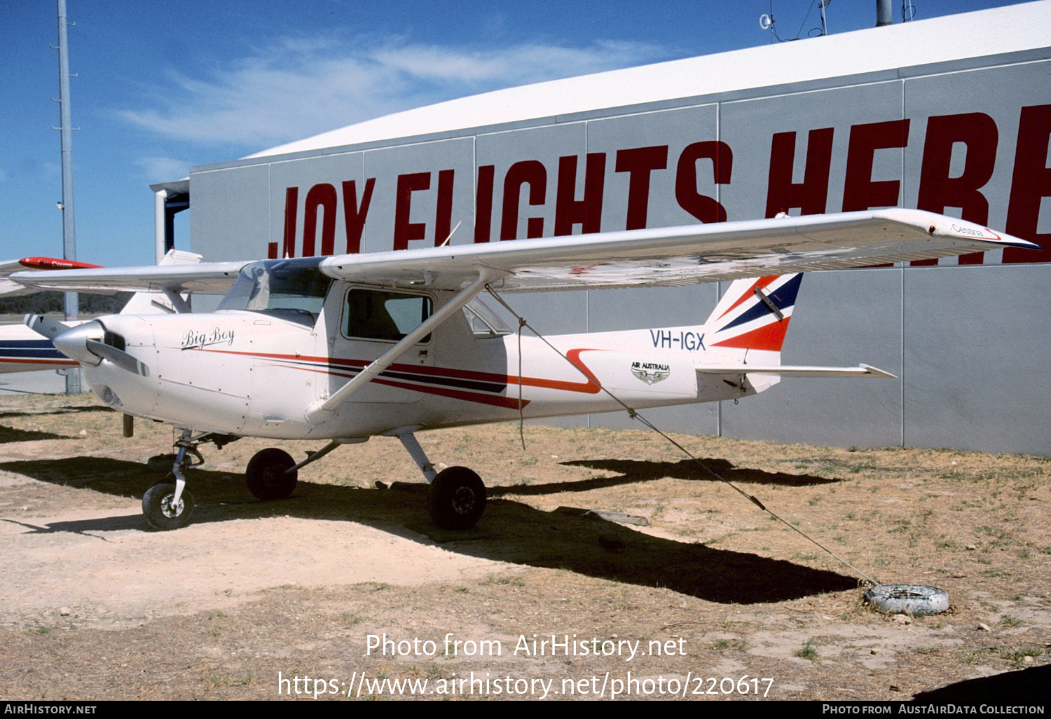 Aircraft Photo of VH-IGX | Cessna 152 | Air Australia International | AirHistory.net #220617