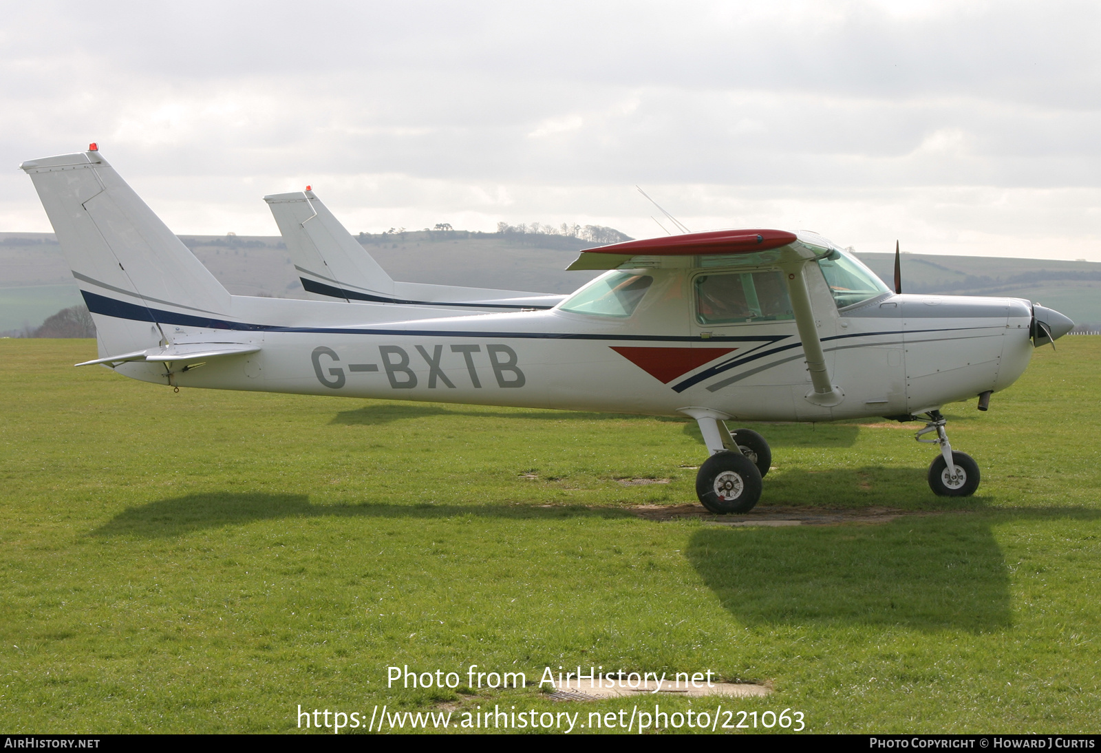 Aircraft Photo of G-BXTB | Cessna 152 | AirHistory.net #221063