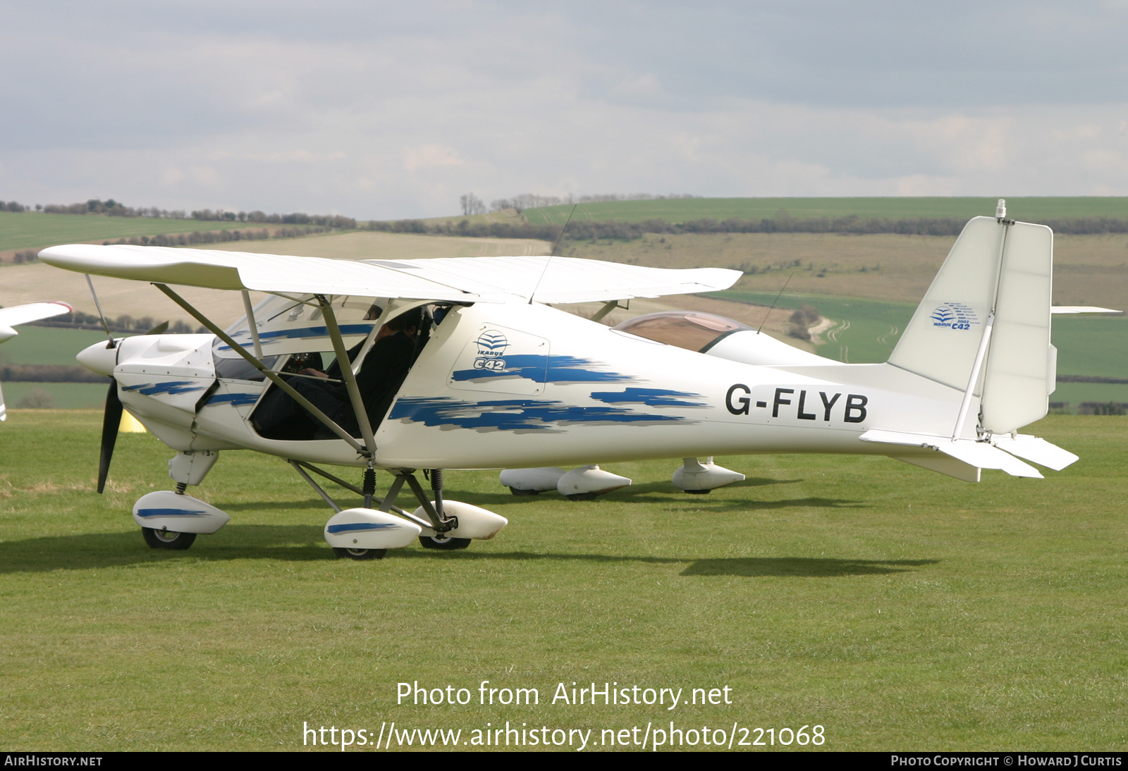 Aircraft Photo of G-FLYB | Comco Ikarus C42-FB100 | AirHistory.net #221068