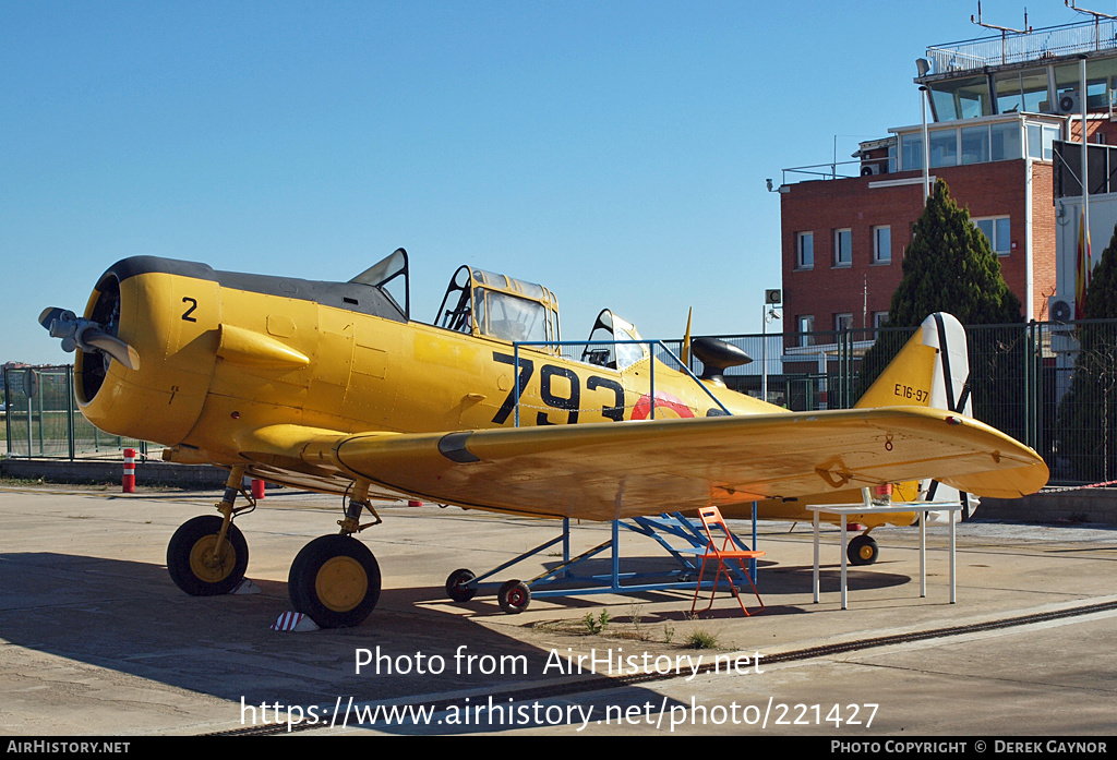 Aircraft Photo of E16-97 / 793-2 | North American T-6G Texan | Spain - Air Force | AirHistory.net #221427