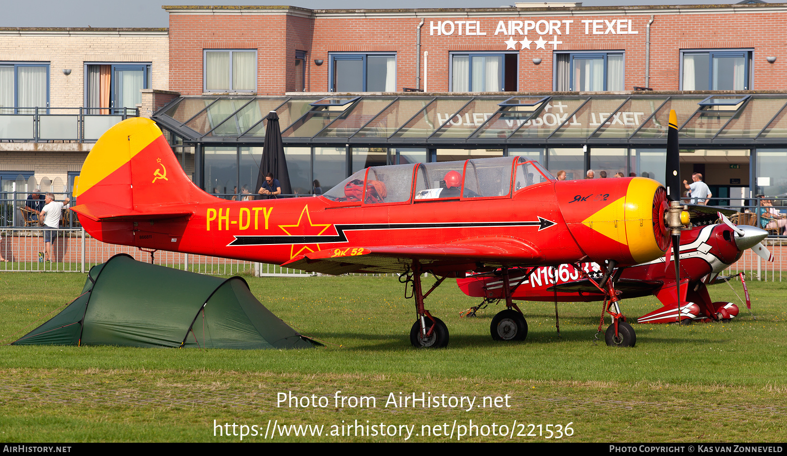 Aircraft Photo of PH-DTY | Yakovlev Yak-52 | Soviet Union - DOSAAF | AirHistory.net #221536