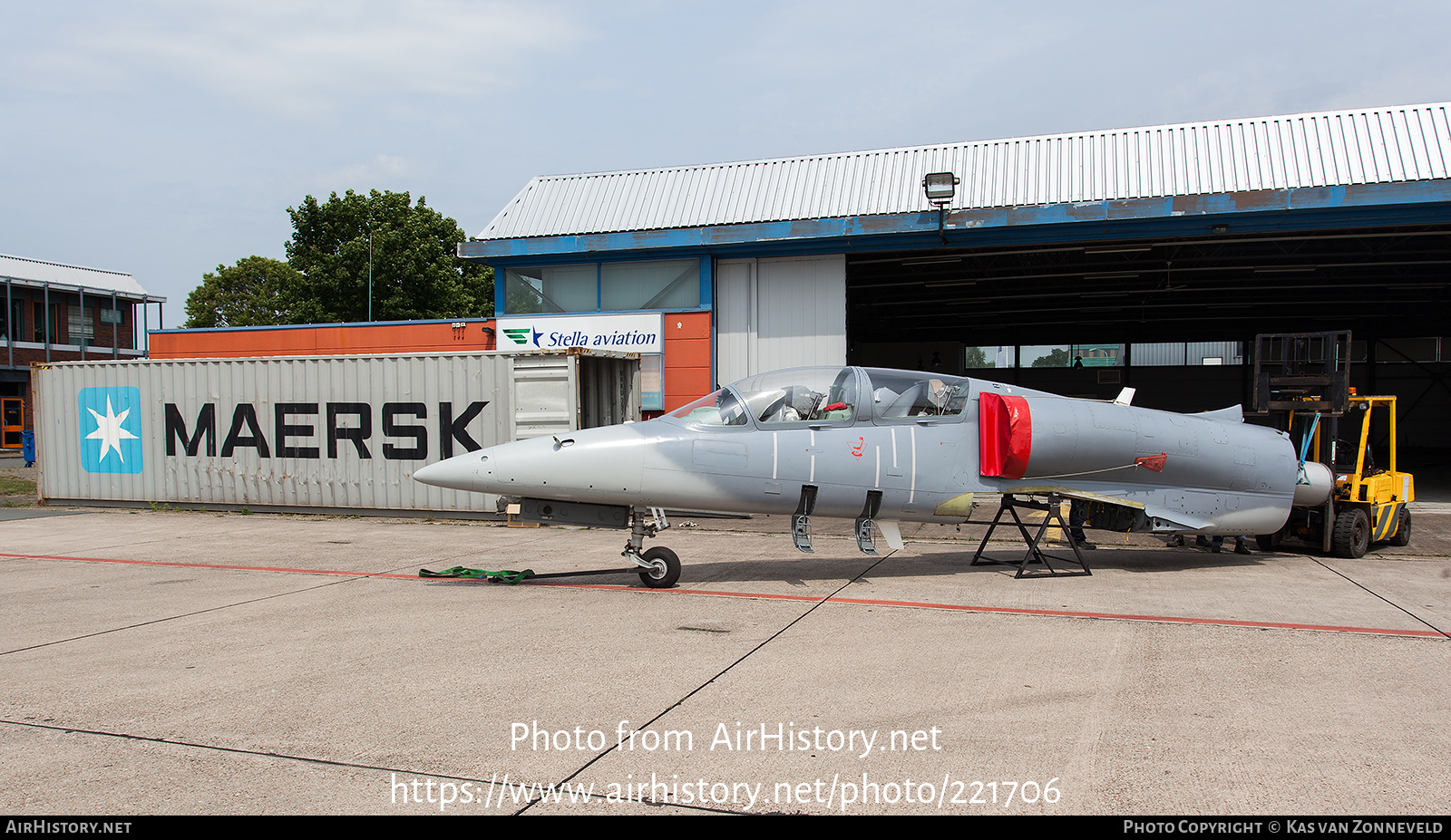 Aircraft Photo of ES-YLL | Aero L-39ZO Albatros | AirHistory.net #221706