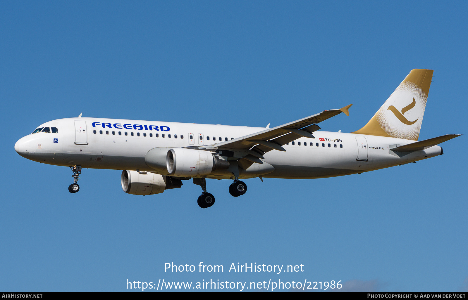 Aircraft Photo of TC-FBH | Airbus A320-214 | Freebird Airlines | AirHistory.net #221986