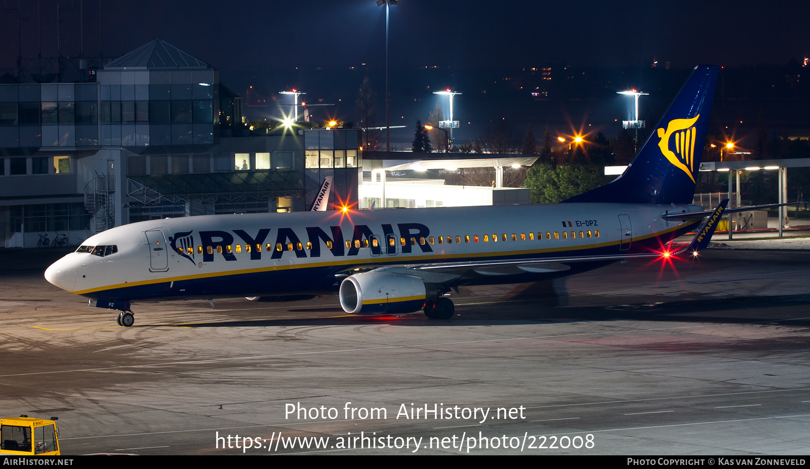 Aircraft Photo of EI-DPZ | Boeing 737-8AS | Ryanair | AirHistory.net #222008