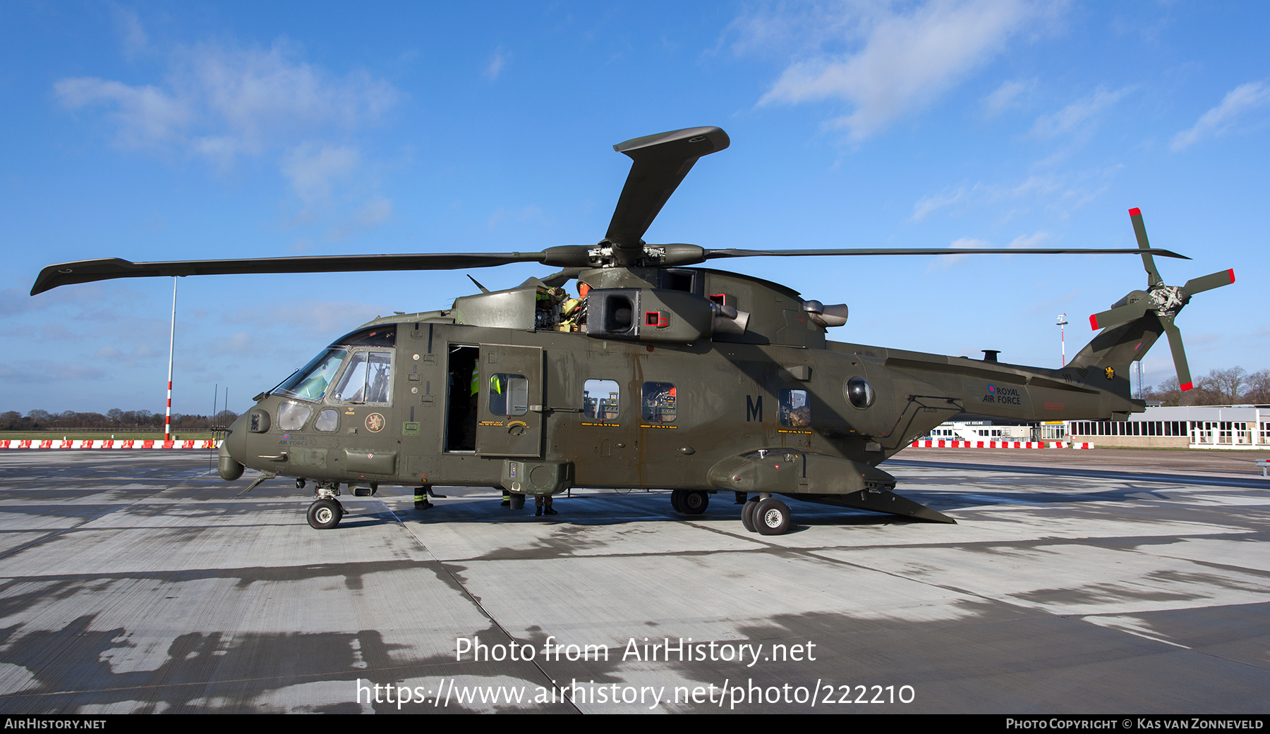 Aircraft Photo of ZJ128 | EHI EH101-411 Merlin HC3 | UK - Air Force | AirHistory.net #222210