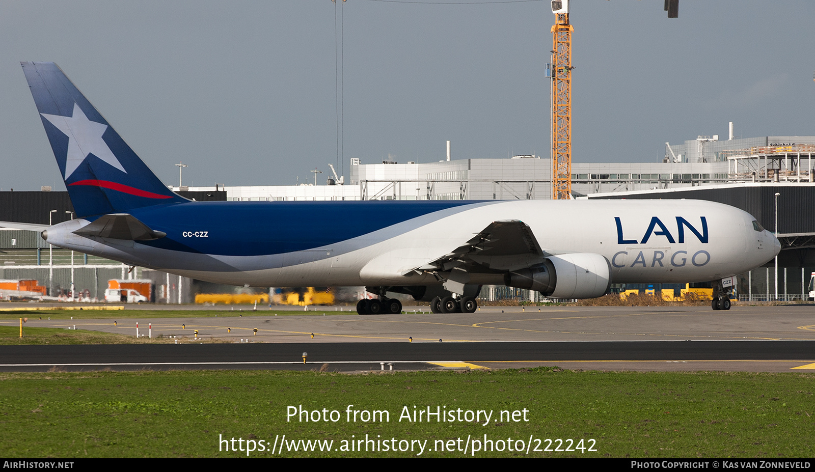 Aircraft Photo of CC-CZZ | Boeing 767-316F/ER | LAN Cargo | AirHistory.net #222242