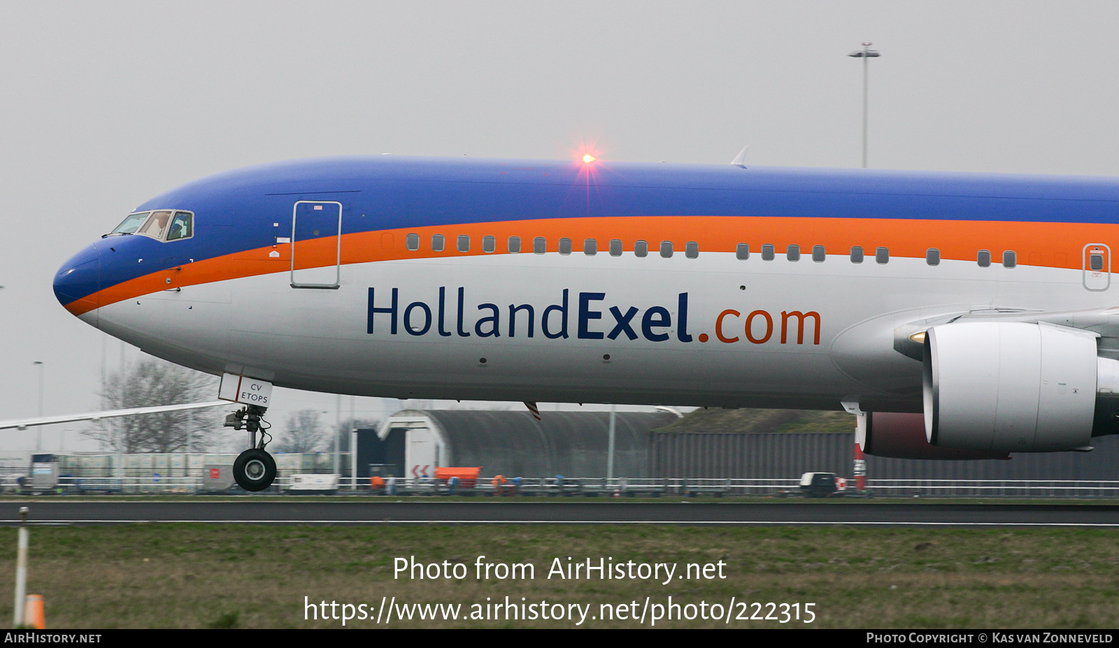 Aircraft Photo of PH-MCV | Boeing 767-31A/ER | HollandExel | AirHistory.net #222315