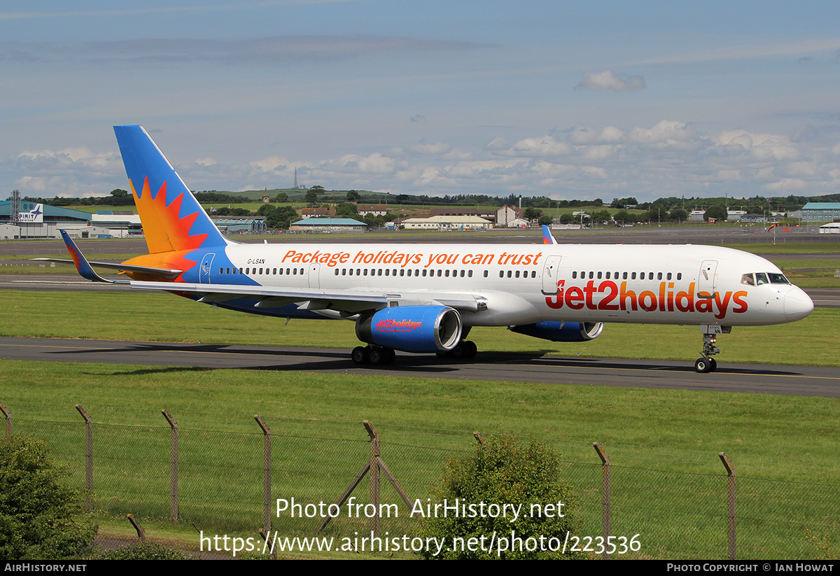 Aircraft Photo of G-LSAN | Boeing 757-2K2 | Jet2 Holidays | AirHistory.net #223536