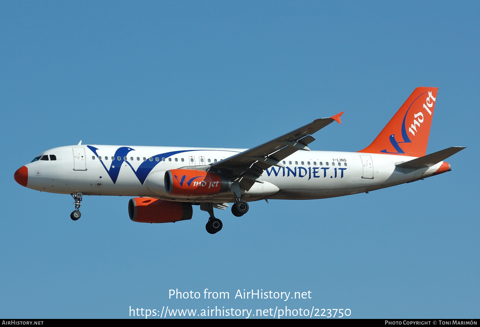 Aircraft Photo of I-LING | Airbus A320-231 | Wind Jet | AirHistory.net #223750