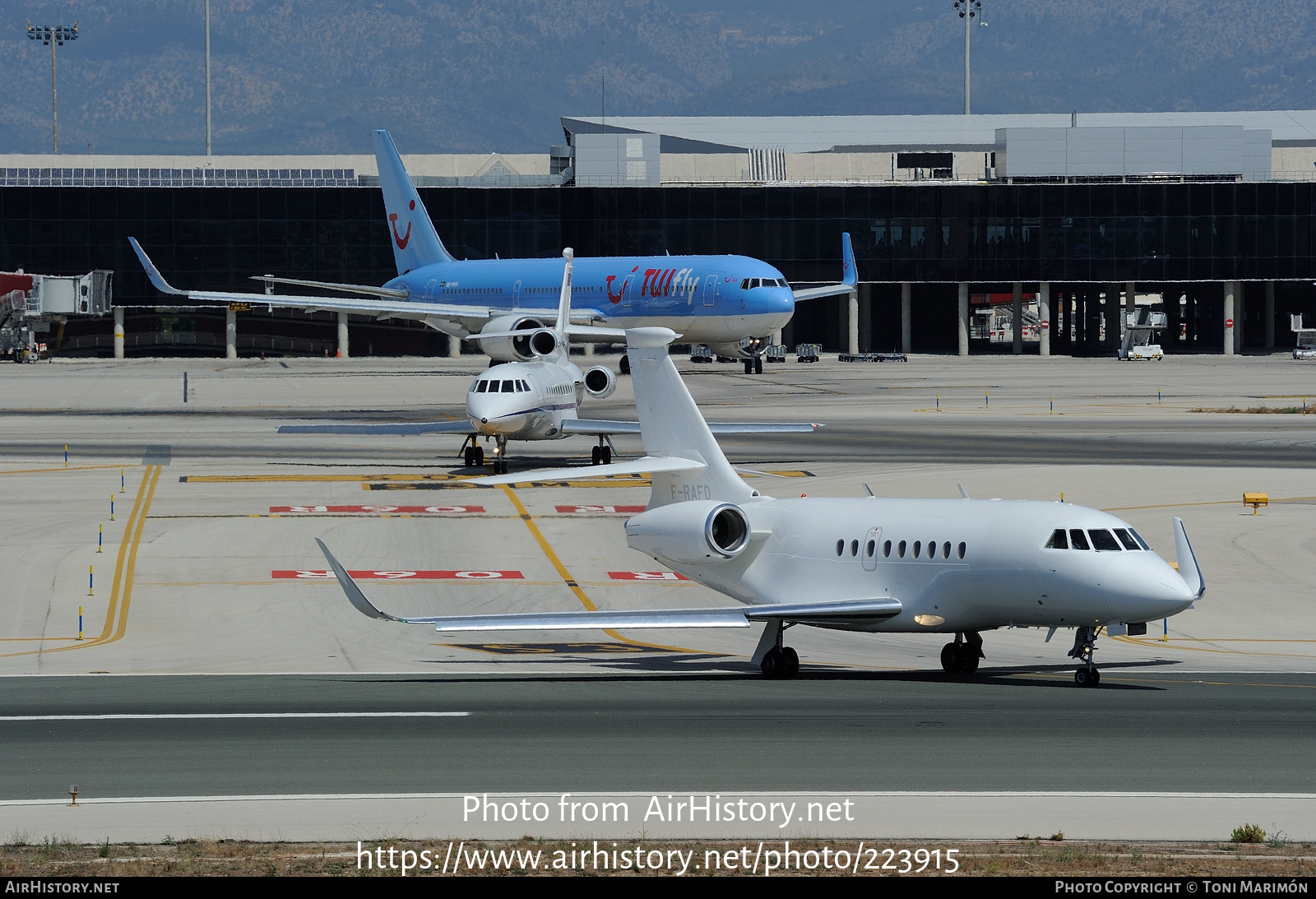 Aircraft Photo of F-RAFD | Dassault Falcon 2000LX | France - Air Force | AirHistory.net #223915