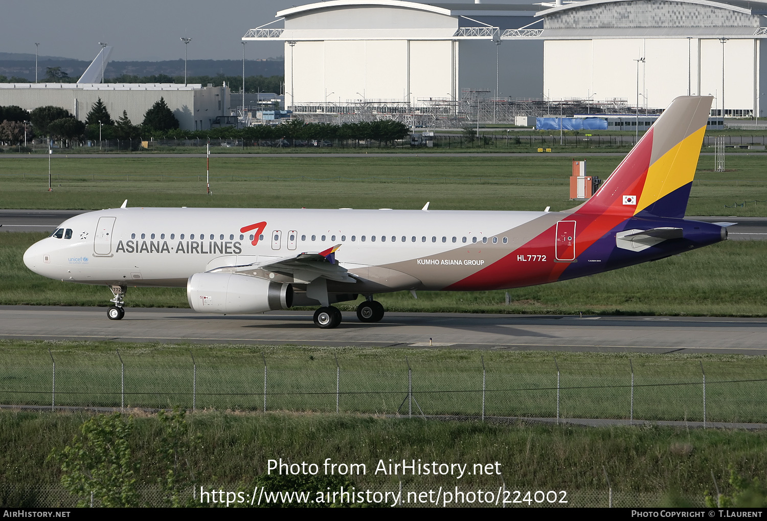 Aircraft Photo of HL7772 | Airbus A320-232 | Asiana Airlines | AirHistory.net #224002