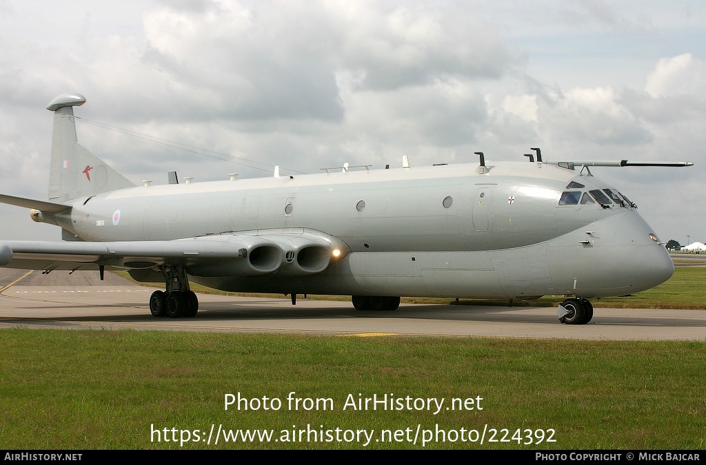 Aircraft Photo of XW664 | Hawker Siddeley HS-801 Nimrod R.1P | UK - Air Force | AirHistory.net #224392