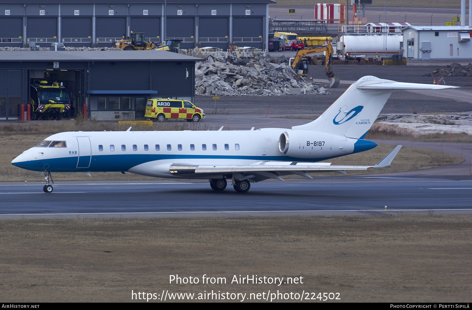 Aircraft Photo of B-8197 | Bombardier Global 6000 (BD-700-1A10) | Country Garden | AirHistory.net #224502