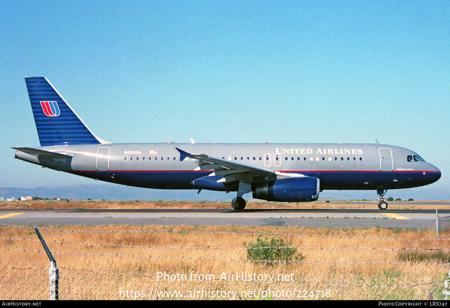 Aircraft Photo of N404UA | Airbus A320-232 | United Airlines | AirHistory.net #224718