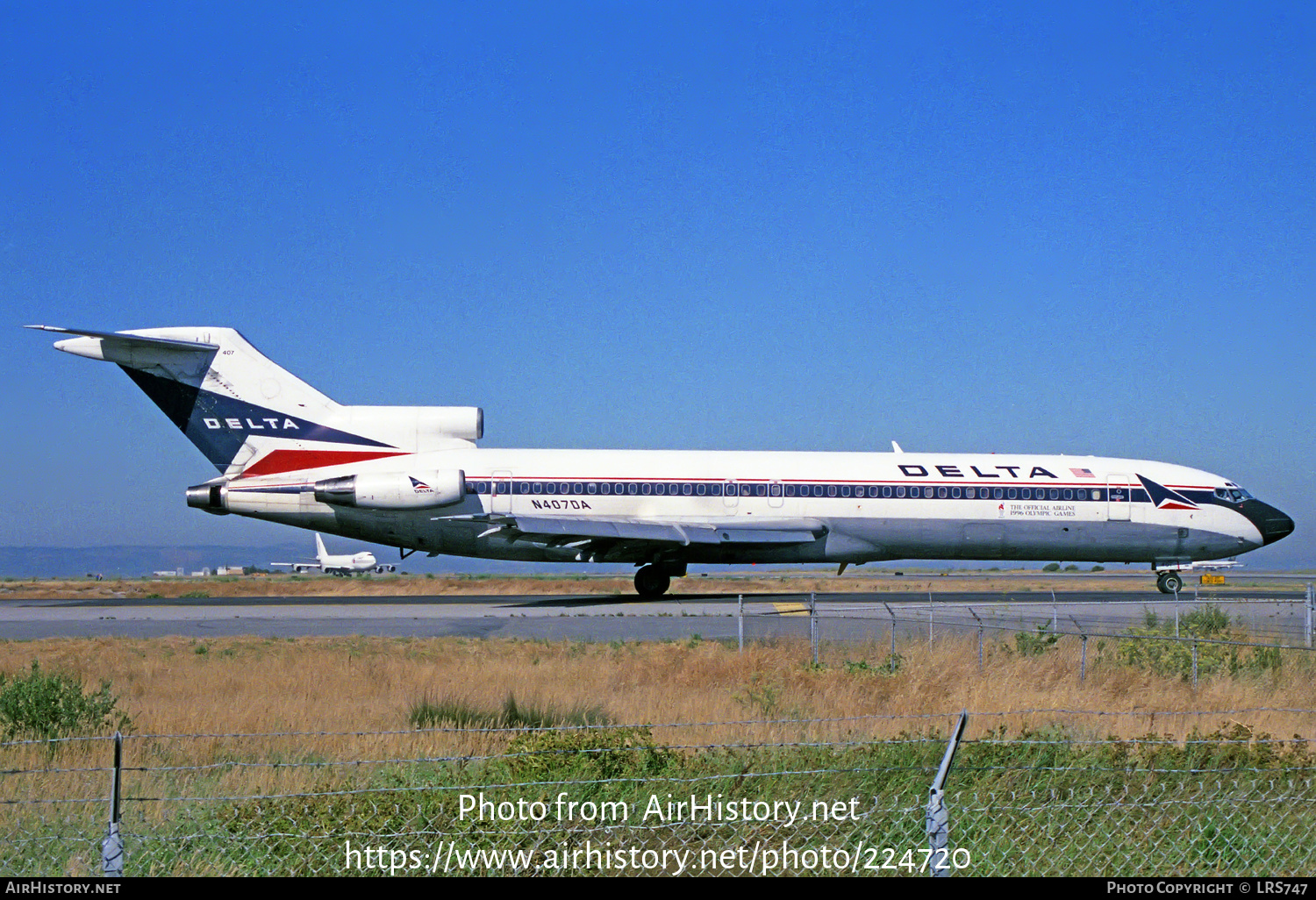 Aircraft Photo Of N407DA | Boeing 727-232/Adv | Delta Air Lines ...