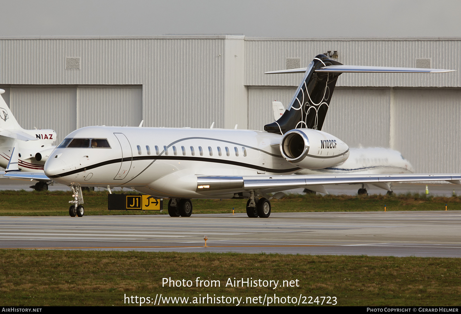 Aircraft Photo of N102CF | Bombardier Global 6000 (BD-700-1A10) | AirHistory.net #224723