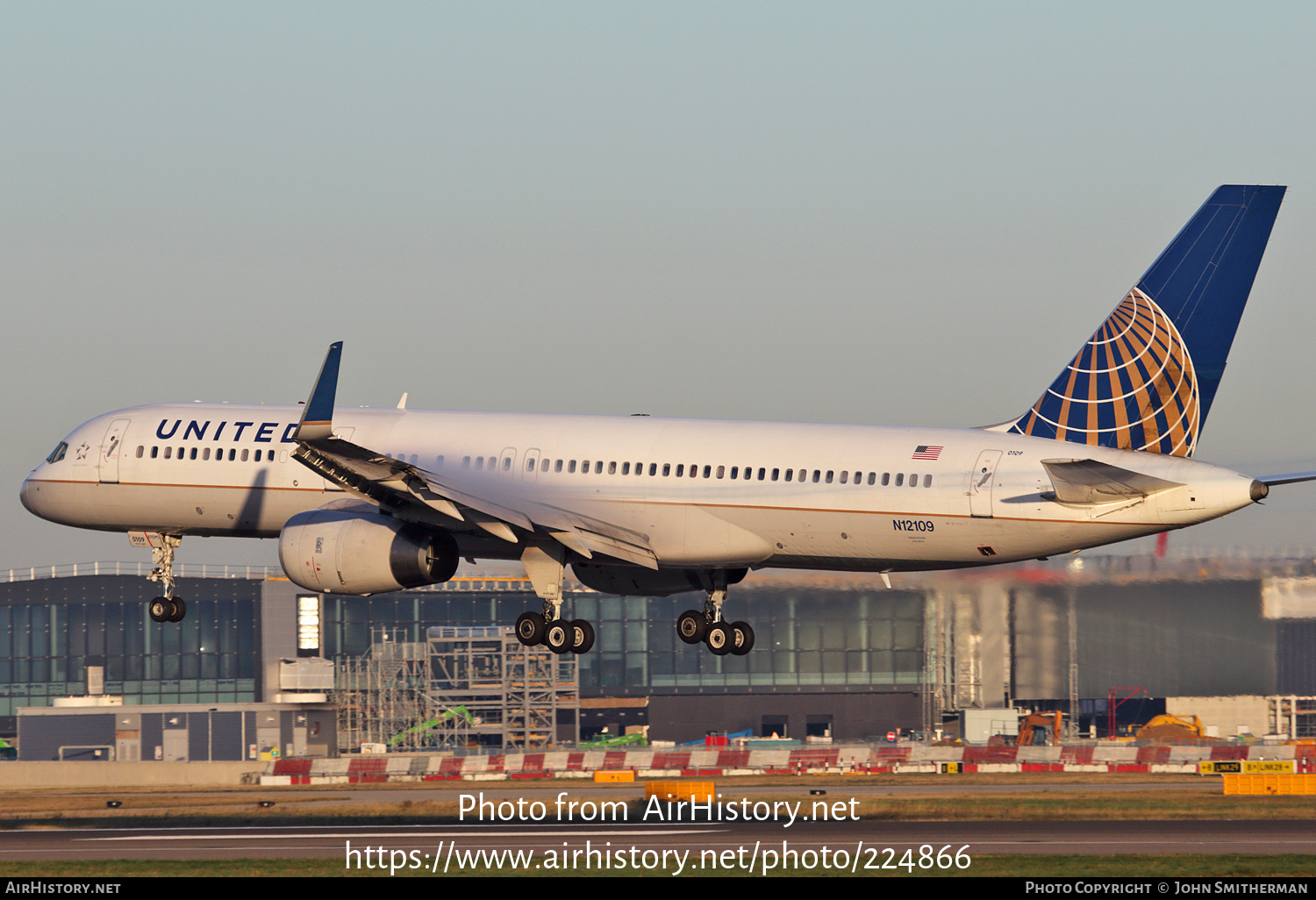 Aircraft Photo of N12109 | Boeing 757-224 | United Airlines | AirHistory.net #224866