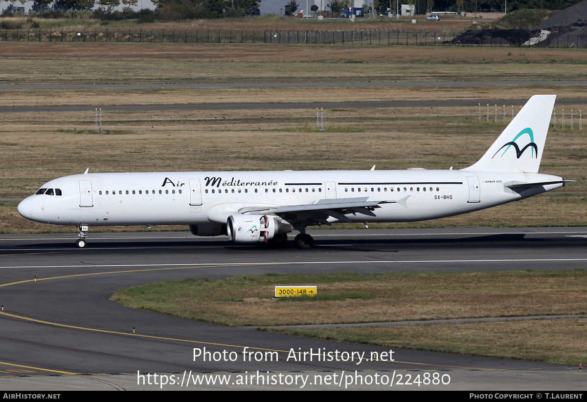 Aircraft Photo of SX-BHS | Airbus A321-111 | Air Méditerranée | AirHistory.net #224880