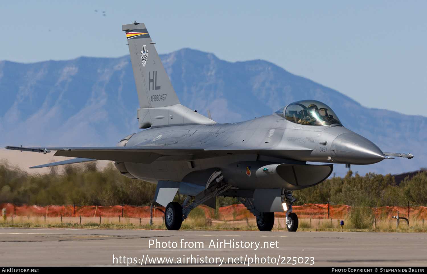 Aircraft Photo of 88-0457 / AF880457 | General Dynamics F-16C Fighting Falcon | USA - Air Force | AirHistory.net #225023