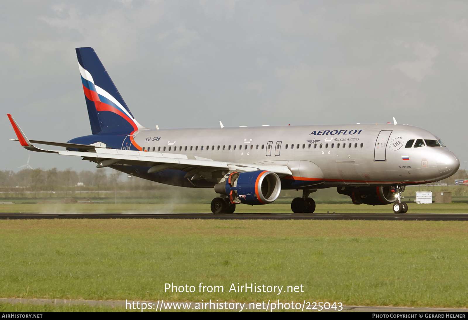 Aircraft Photo of VQ-BRW | Airbus A320-214 | Aeroflot - Russian Airlines | AirHistory.net #225043