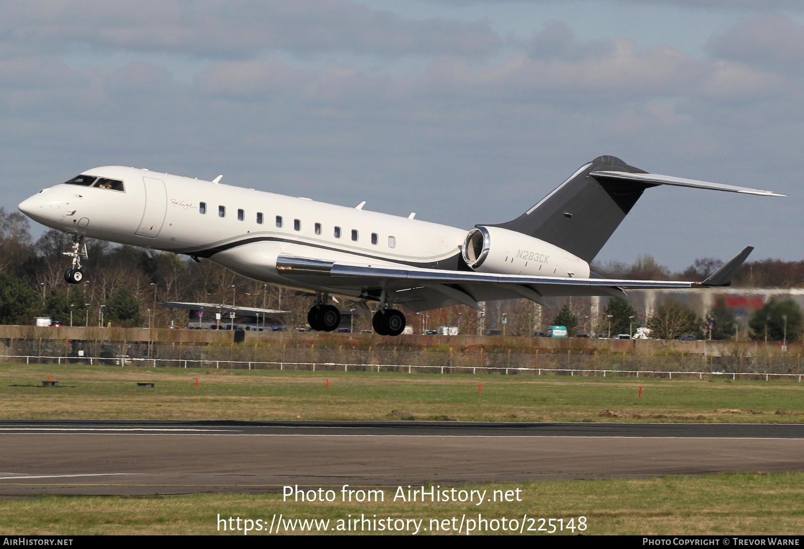 Aircraft Photo of N283CK | Bombardier Global 5000 (BD-700-1A11) | AirHistory.net #225148