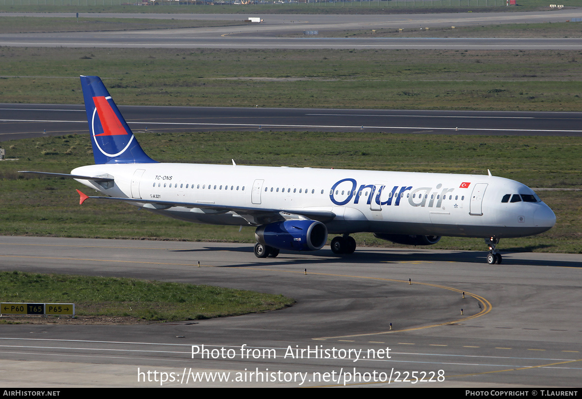 Aircraft Photo of TC-ONS | Airbus A321-131 | Onur Air | AirHistory.net #225228