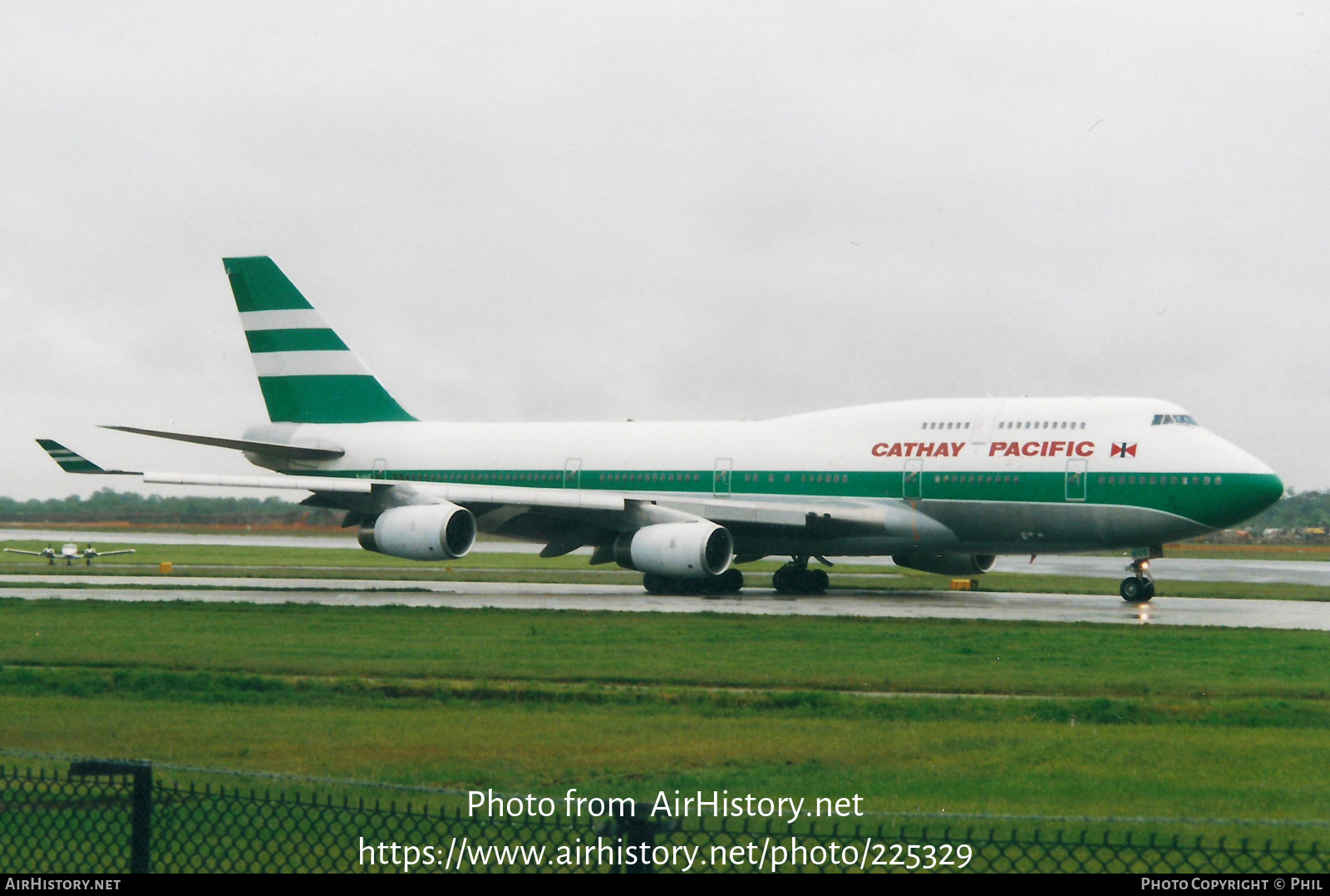 Aircraft Photo of B-HUE | Boeing 747-467 | Cathay Pacific Airways | AirHistory.net #225329