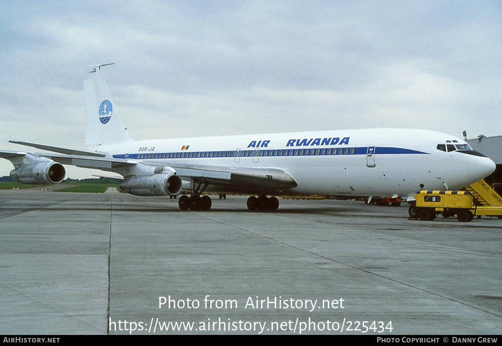 Aircraft Photo of 9XR-JA | Boeing 707-328C | Air Rwanda | AirHistory.net #225434