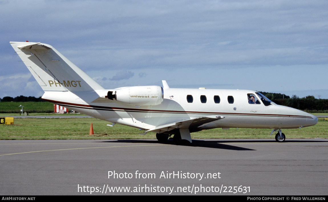 Aircraft Photo of PH-MGT | Cessna 525 CitationJet | Uniwest Air | AirHistory.net #225631