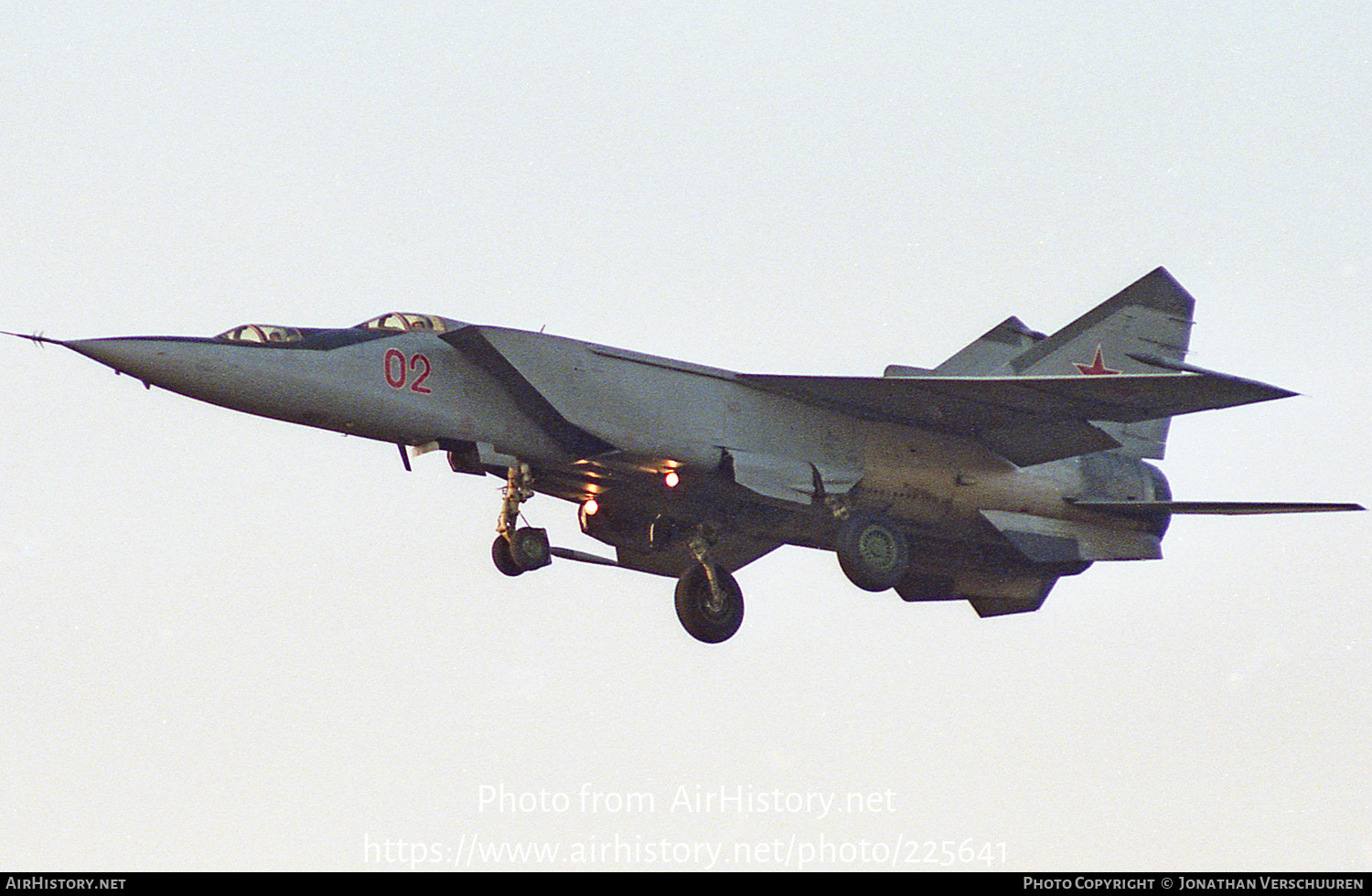 Aircraft Photo of 02 red | Mikoyan-Gurevich MiG-25U-LL | Soviet Union - Air Force | AirHistory.net #225641