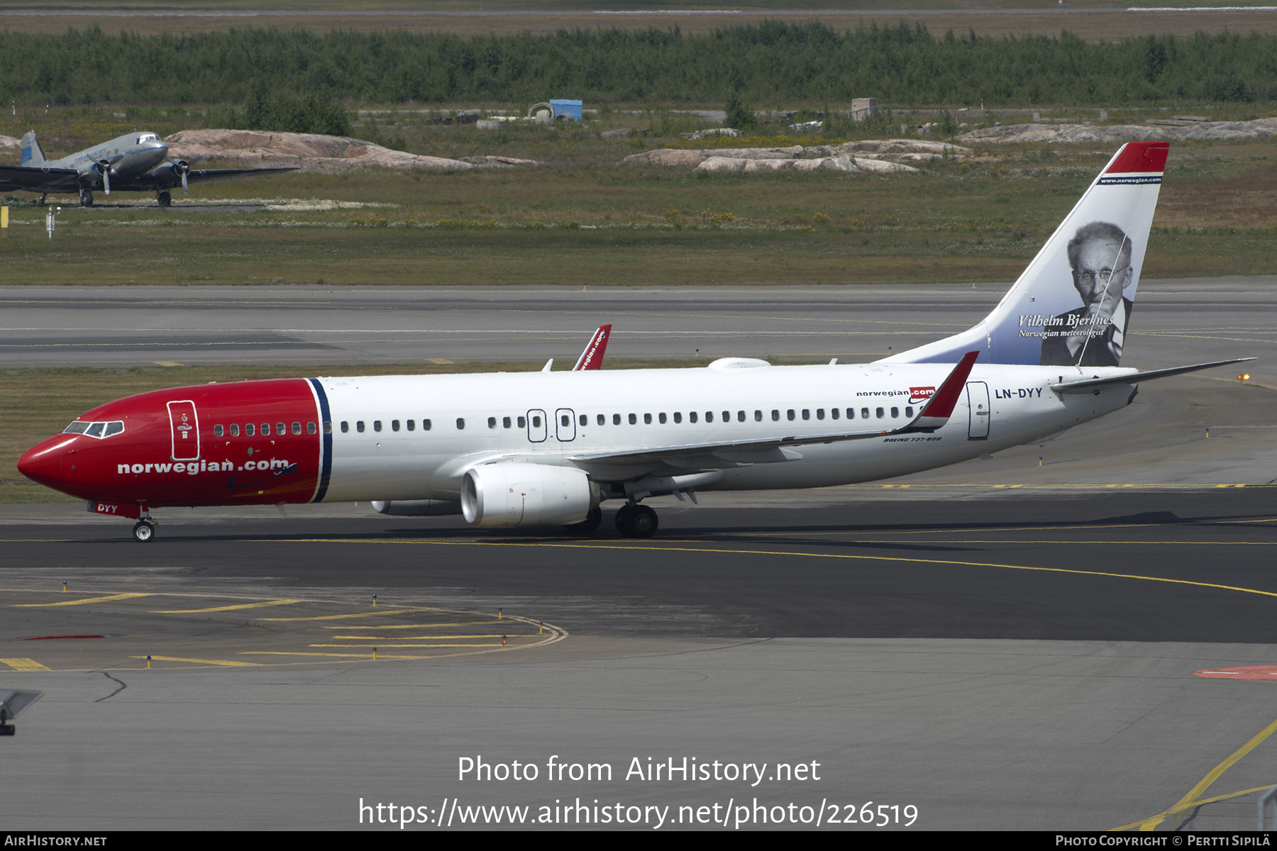 Aircraft Photo of LN-DYY | Boeing 737-8JP | Norwegian | AirHistory.net #226519