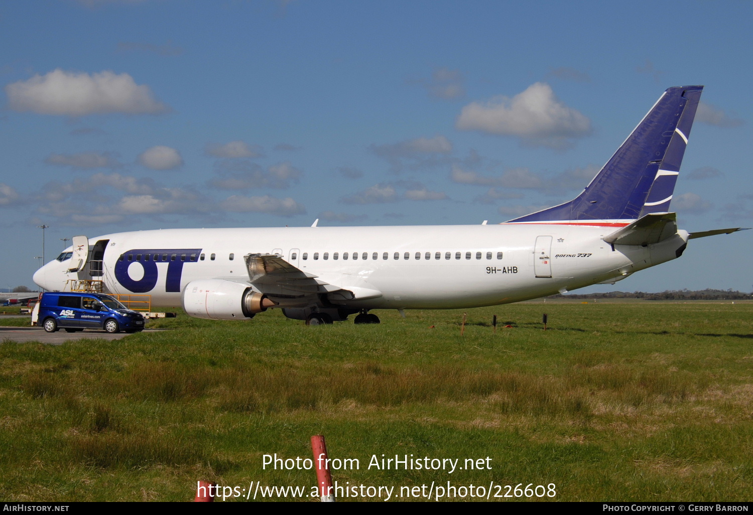 Aircraft Photo of 9H-AHB | Boeing 737-45D | AirHistory.net #226608