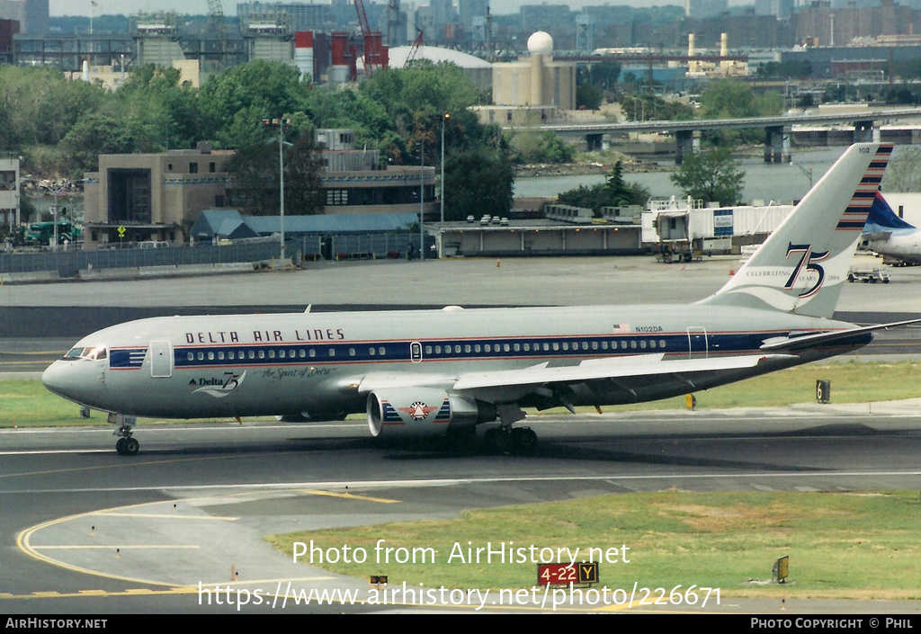 Aircraft Photo of N102DA | Boeing 767-232 | Delta Air Lines ...