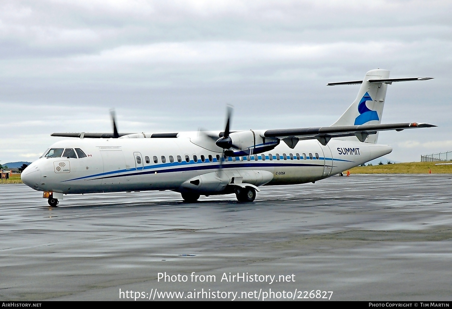 Aircraft Photo of C-GOSA | ATR ATR-72-202 | Summit Air | AirHistory.net #226827