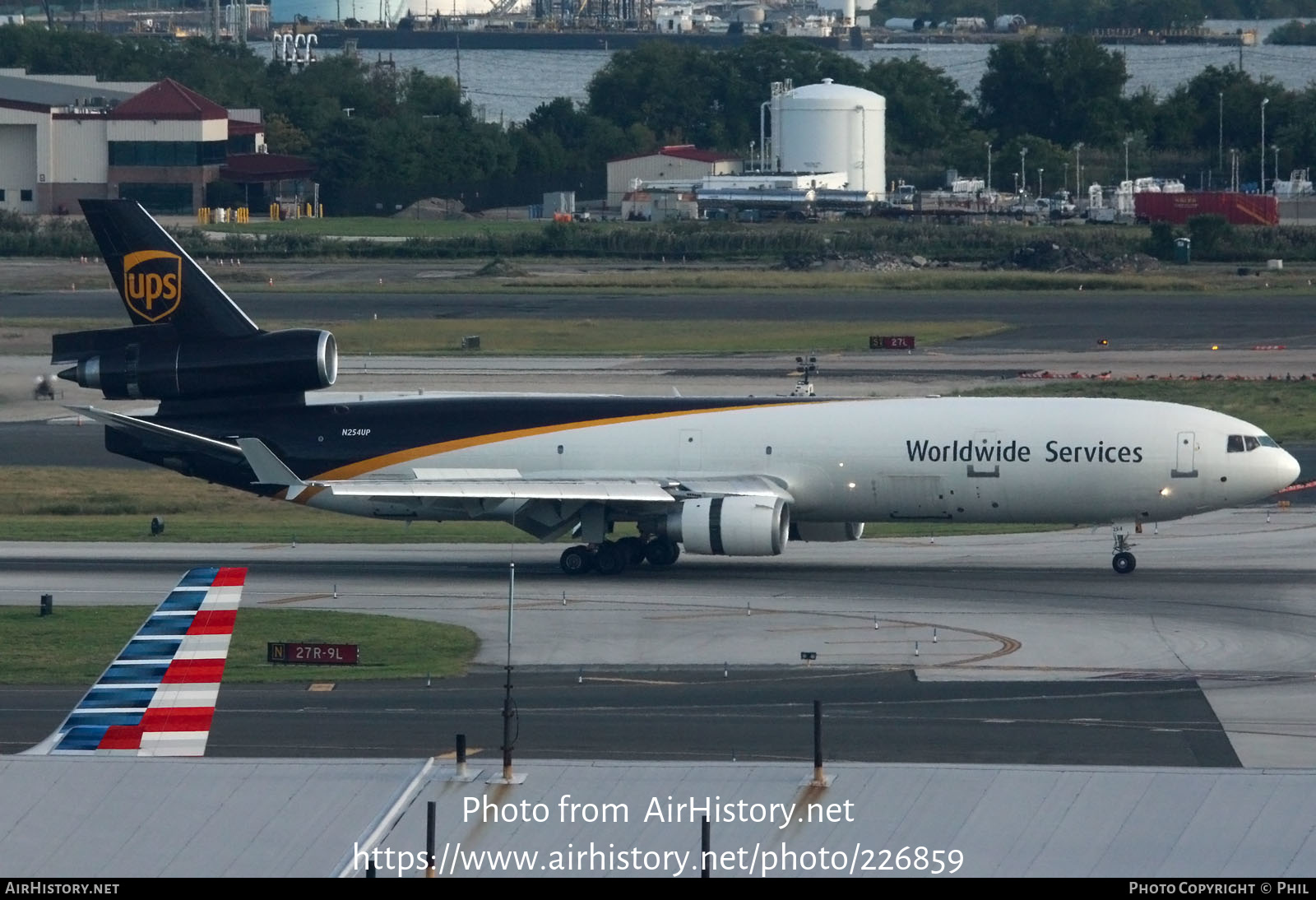 Aircraft Photo of N254UP | McDonnell Douglas MD-11/F | United Parcel Service - UPS | AirHistory.net #226859