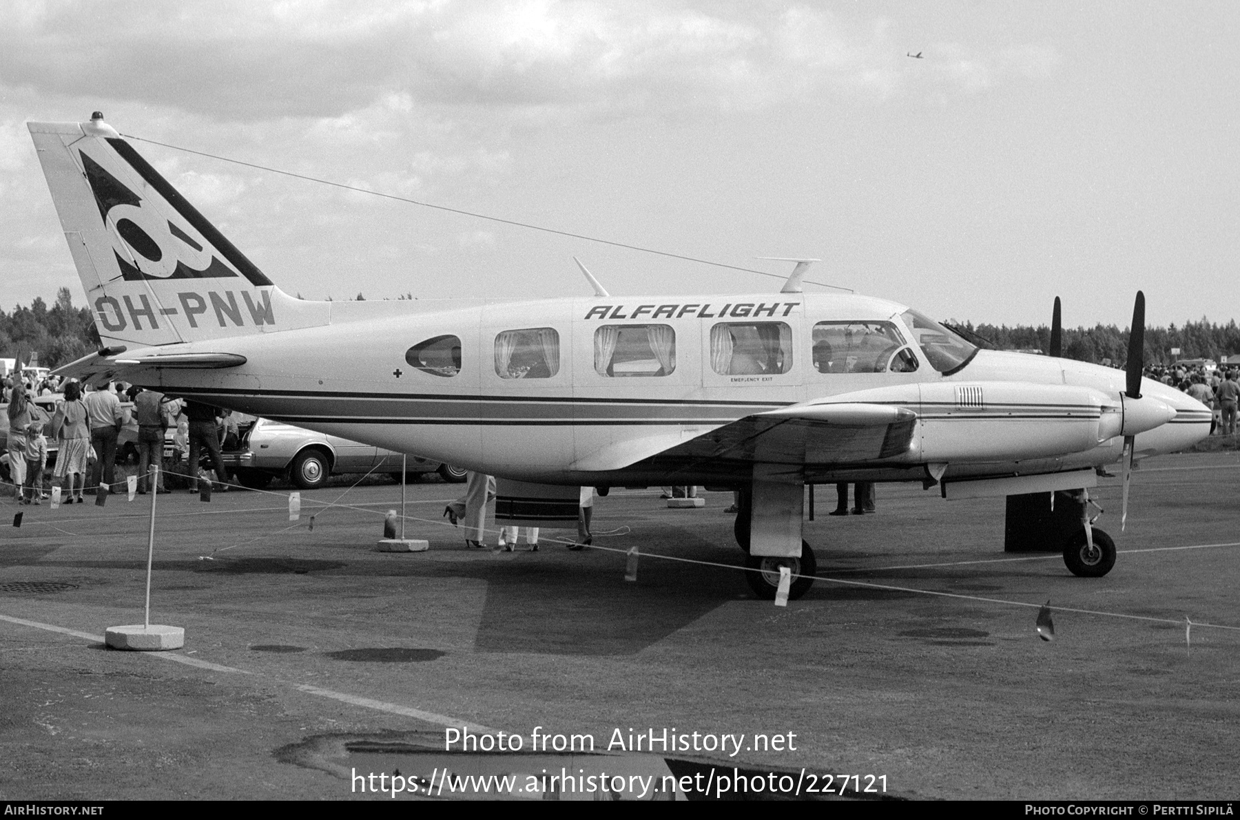 Aircraft Photo of OH-PNW | Piper PA-31-310 Navajo | Alfaflight | AirHistory.net #227121