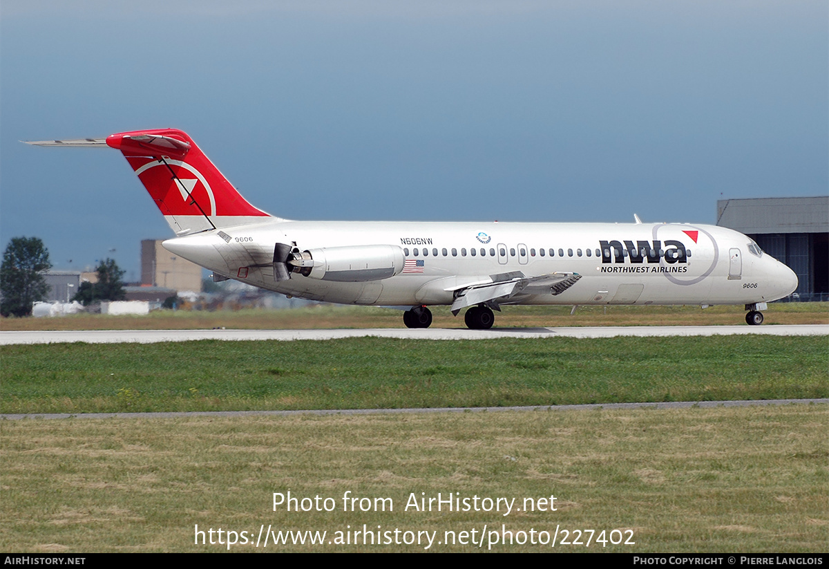 Aircraft Photo of N606NW | McDonnell Douglas DC-9-32 | Northwest Airlines | AirHistory.net #227402