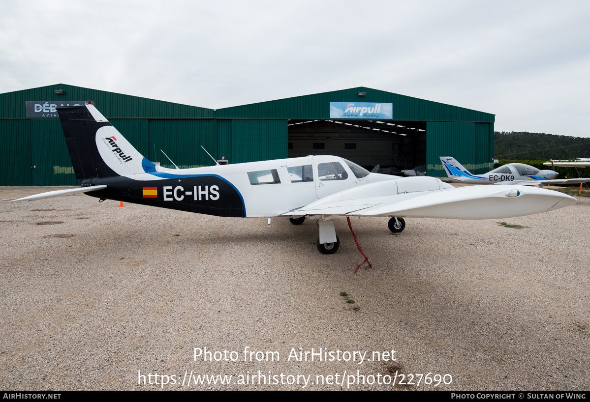 Aircraft Photo of EC-IHS | Piper PA-34-200 Seneca | Airpull Aviation Academy | AirHistory.net #227690