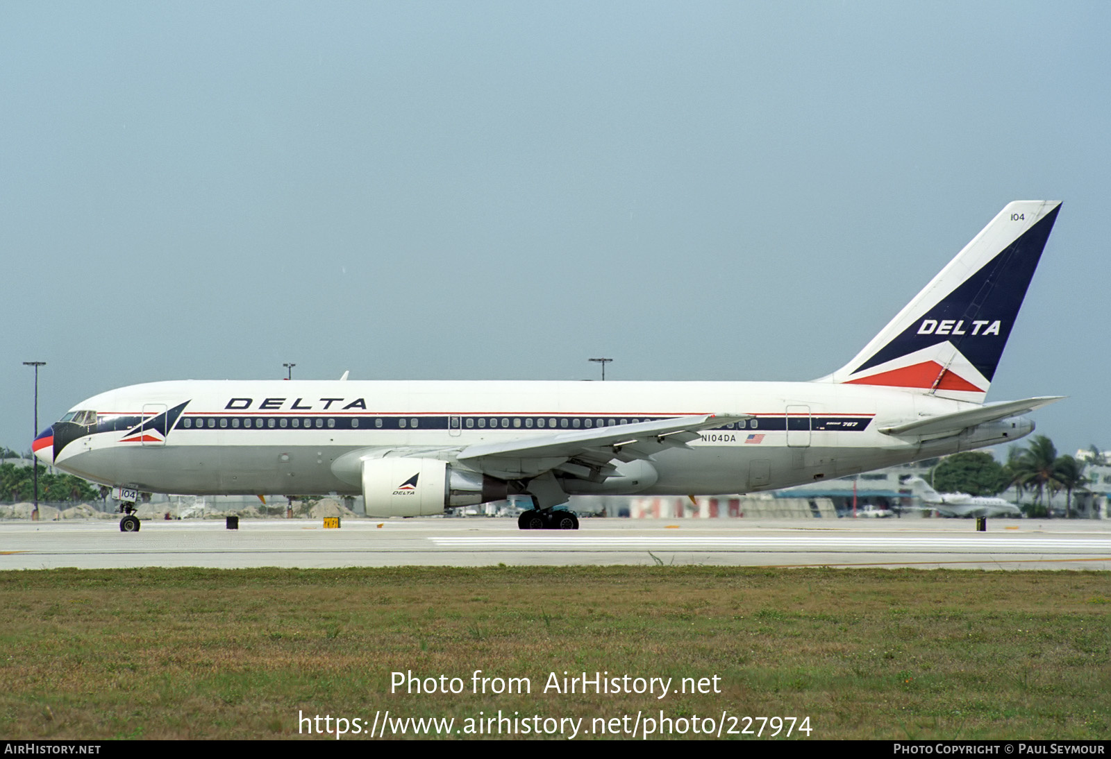 Aircraft Photo of N104DA | Boeing 767-232 | Delta Air Lines | AirHistory.net #227974