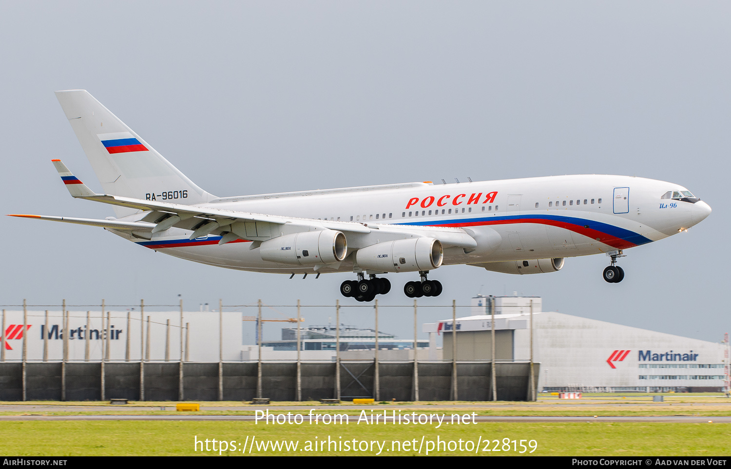 Aircraft Photo of RA-96016 | Ilyushin Il-96-300PU | Rossiya - Special Flight Detachment | AirHistory.net #228159