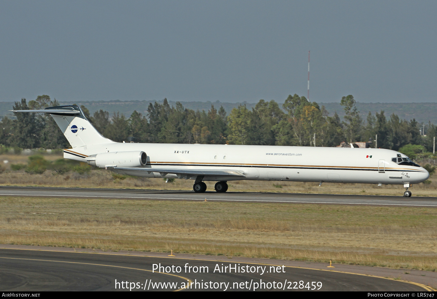 Aircraft Photo of XA-UTX | McDonnell Douglas MD-82/F (DC-9-82) | Aeronaves TSM - Transportes Saltillo Monterrey | AirHistory.net #228459