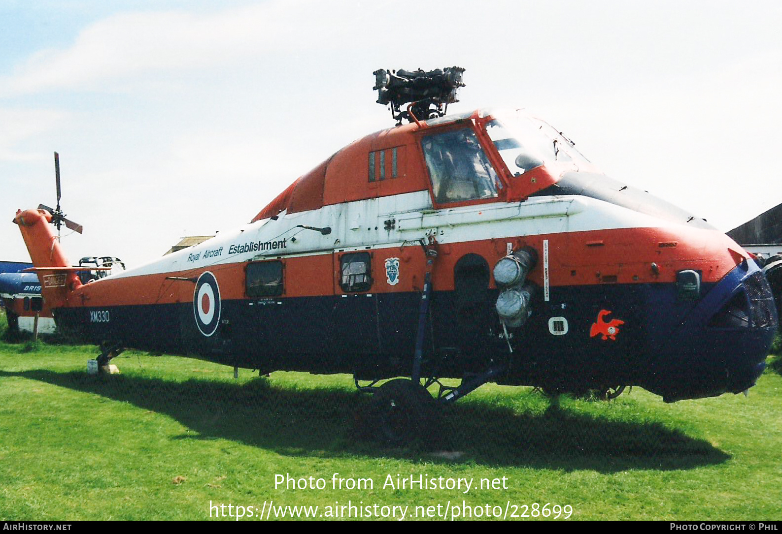 Aircraft Photo of XM330 | Westland WS-58 Wessex HAS.1 | UK - Air Force | AirHistory.net #228699