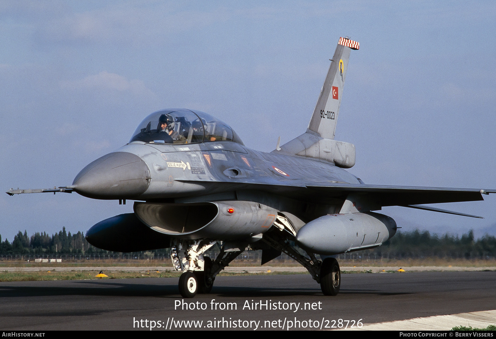 Aircraft Photo of 92-0023 | Lockheed Martin F-16D Fighting Falcon | Turkey - Air Force | AirHistory.net #228726