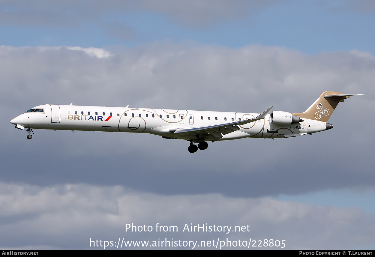 Aircraft Photo of F-HMLA | Bombardier CRJ-1000EL NG (CL-600-2E25) | Brit Air | AirHistory.net #228805