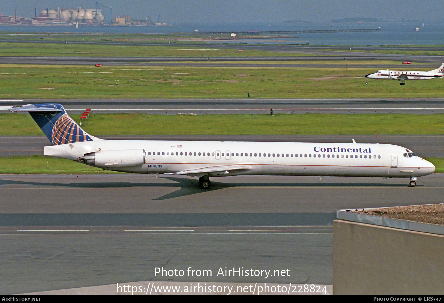 Aircraft Photo of N14839 | McDonnell Douglas MD-82 (DC-9-82) | Continental Airlines | AirHistory.net #228824